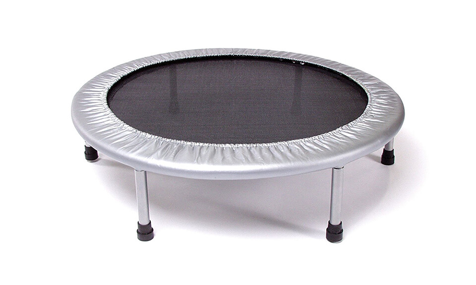 How to exercise with a mini trampoline - Reviewed